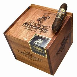 FOUNDATION TABERNACLE PERFECTO GOLIATH 5X58 (25)